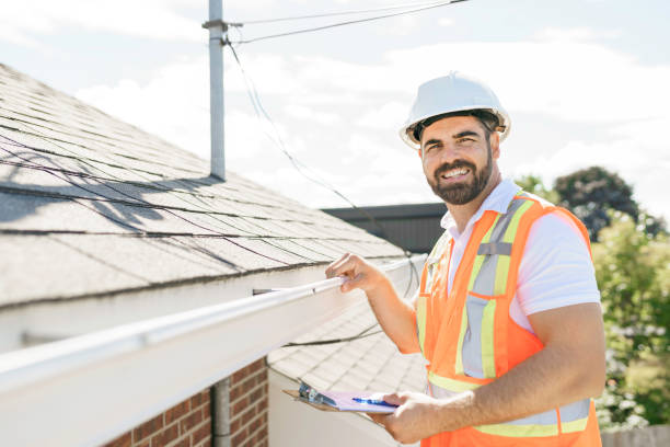 Best Roof Gutter Cleaning  in Porterville, CA